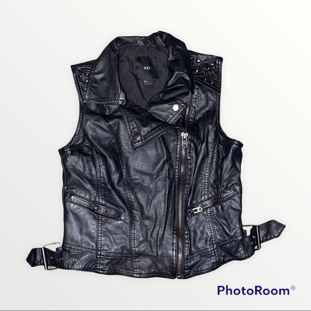 XXI (Forever 21) Rebel Vest w Spikes
